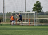 Training lagere seniorenteams S.K.N.W.K. van donderdag 1 mei 2025 (57/87)